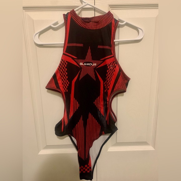 Woman’s size Small Body suit - Picture 3 of 5